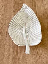 Load image into Gallery viewer, Antique White Leaf Tray
